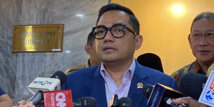 Muhammad Rifqinizamy Karsayuda